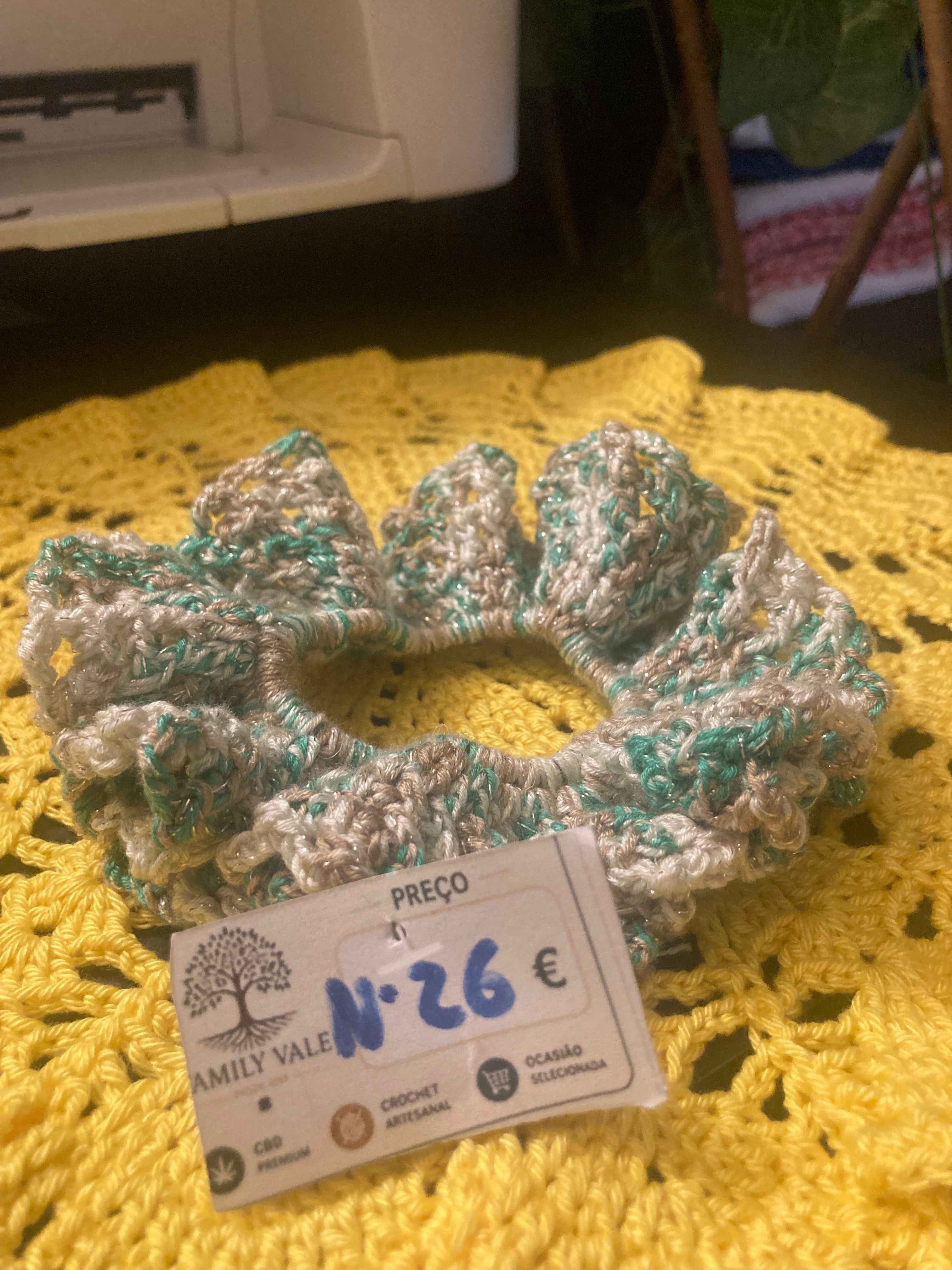 Chouchou de Crochet Artesanal – Adolescentes & Mulher