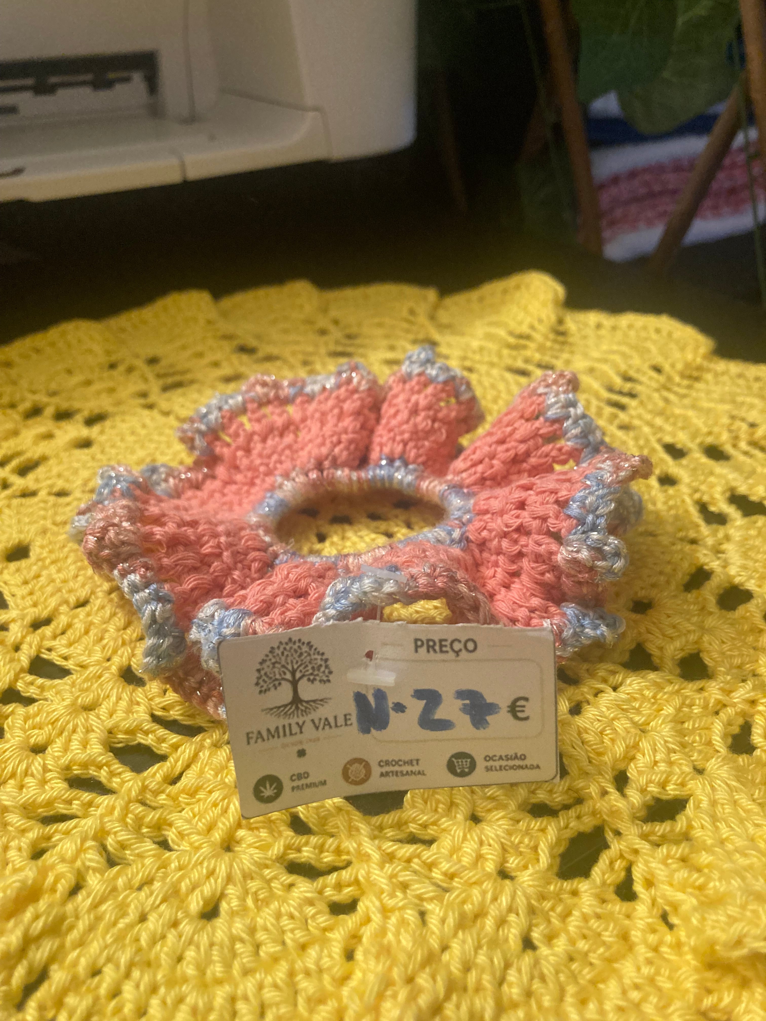 Chouchou de Crochet Artesanal – Adolescentes & Mulher