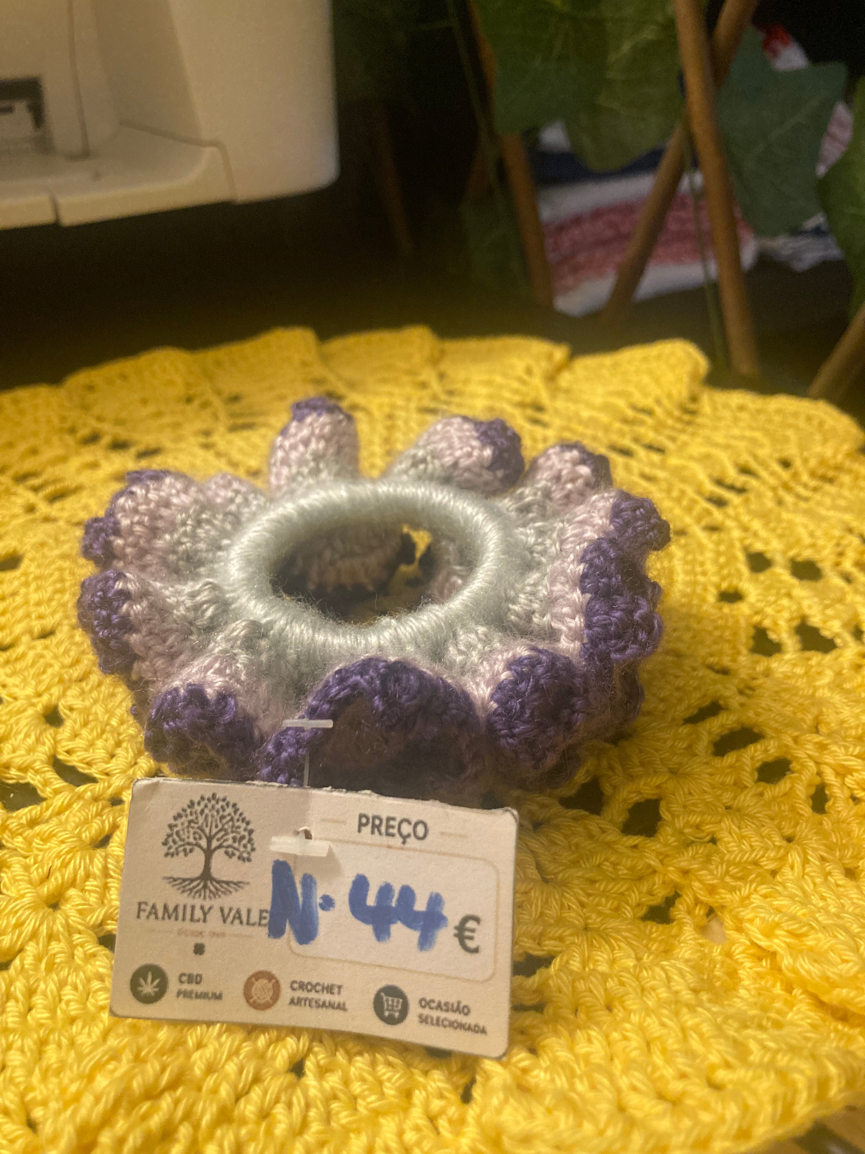 Chouchou de Crochet Artesanal – Adolescentes & Mulher
