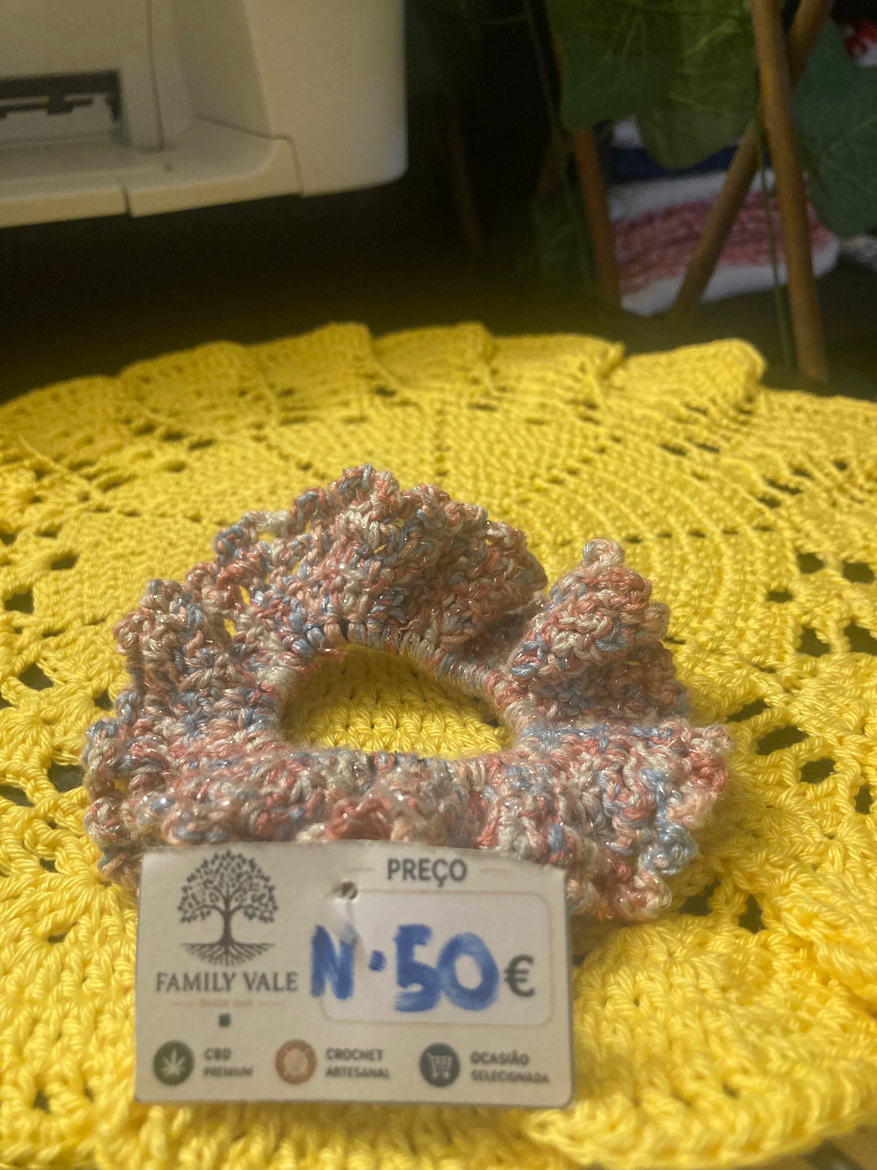 Chouchou de Crochet Artesanal – Adolescentes & Mulher