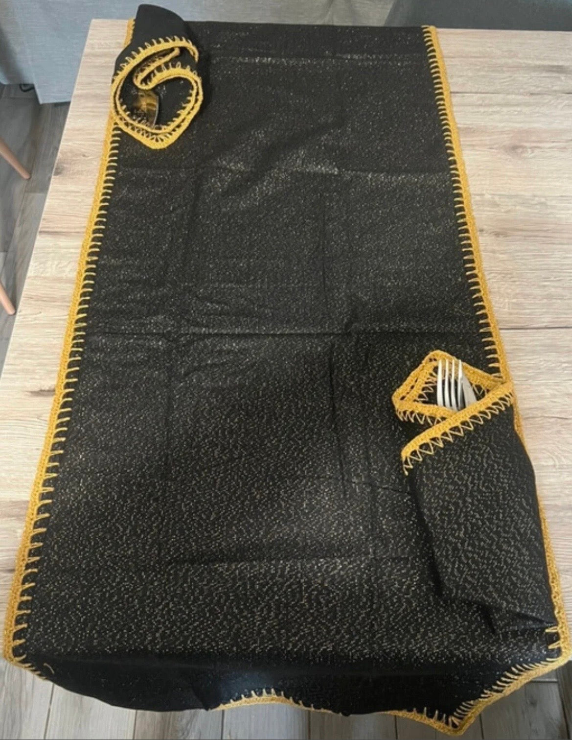 Complete Handmade Table Set – Black & Gold